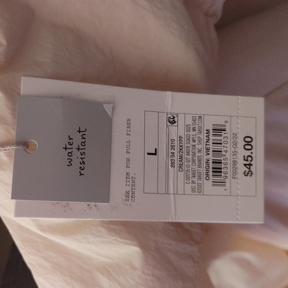 Beautiful Water Resistant Wrap Jacket! - Picture 5 of 6